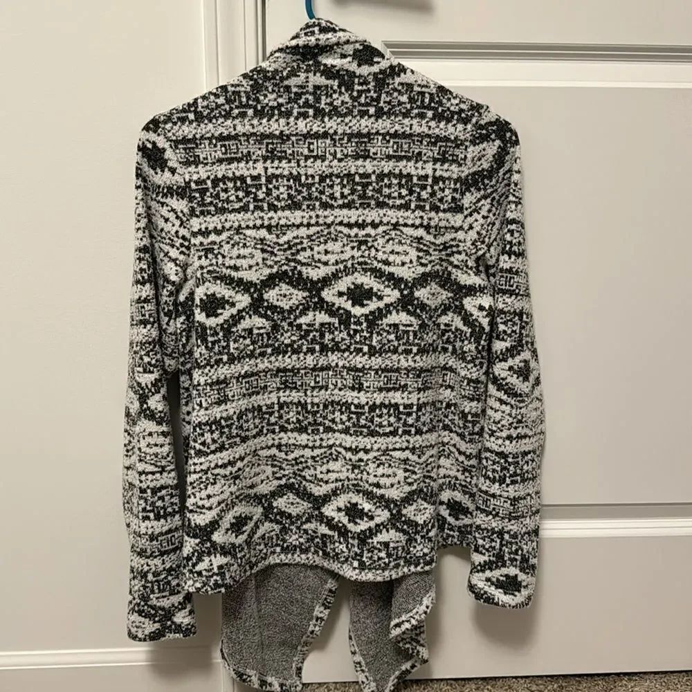 Cozy Cardigan  - Picture 4 of 6